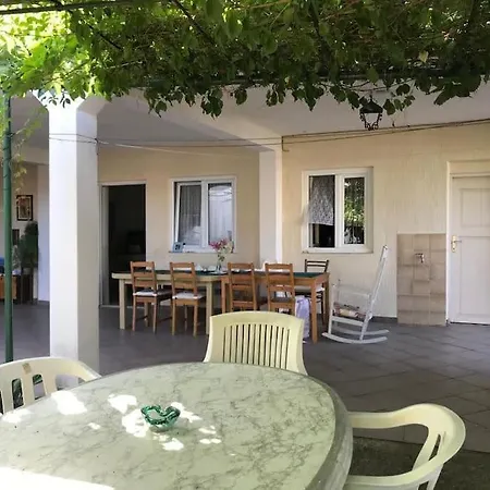 Appartement Klara - Garden View