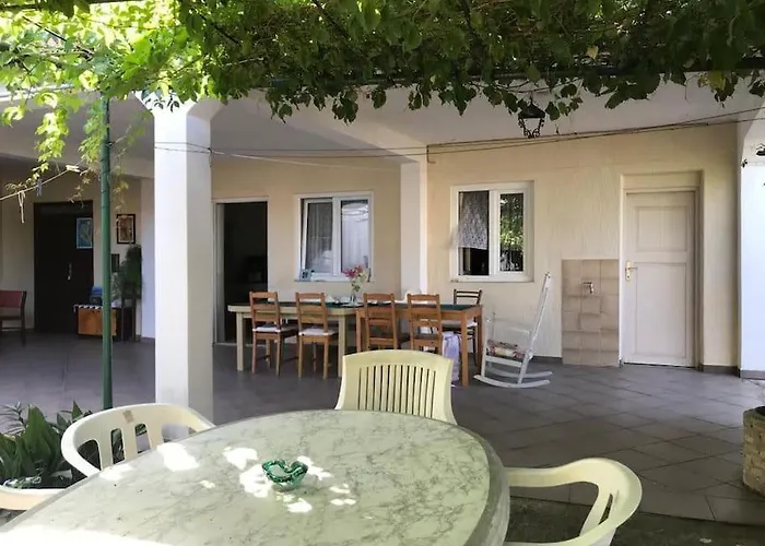 Apartment Klara - Garden View